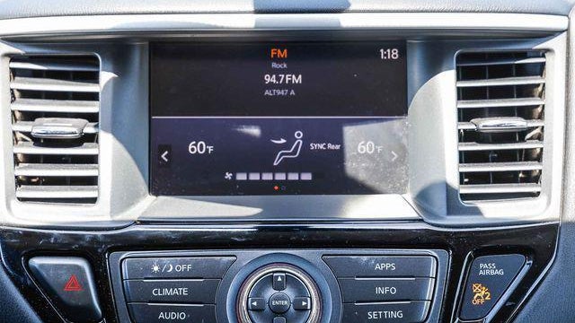 2019 Nissan Pathfinder SV