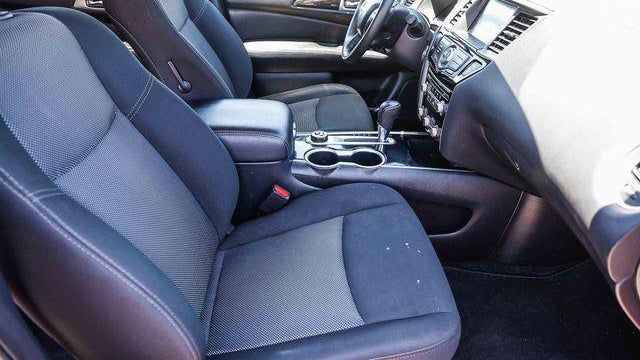 2019 Nissan Pathfinder SV