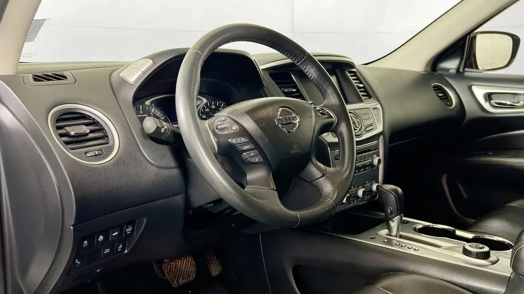 2017 Nissan Pathfinder S