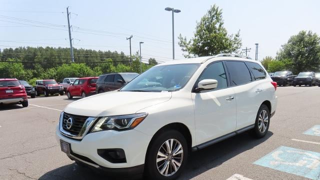 2018 Nissan Pathfinder S