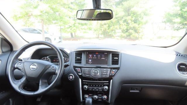 2018 Nissan Pathfinder S