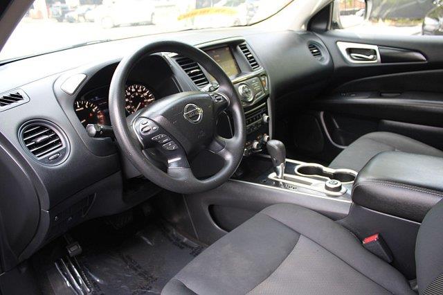 2019 Nissan Pathfinder - $13,989