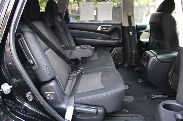2019 Nissan Pathfinder - $13,989