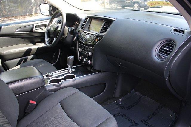 2019 Nissan Pathfinder - $13,989