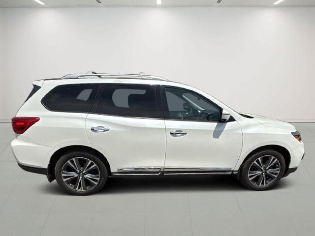 2017 Nissan Pathfinder