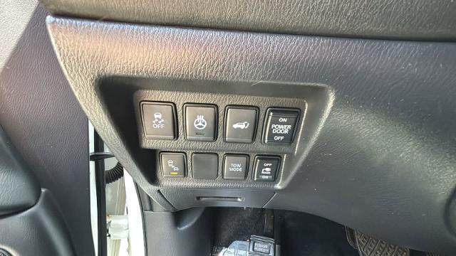 2017 Nissan Pathfinder