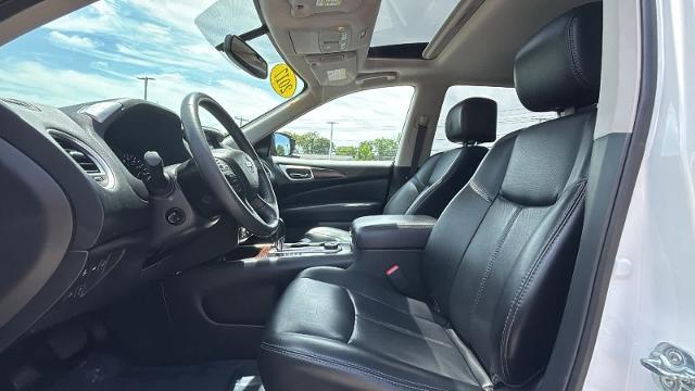 2017 Nissan Pathfinder