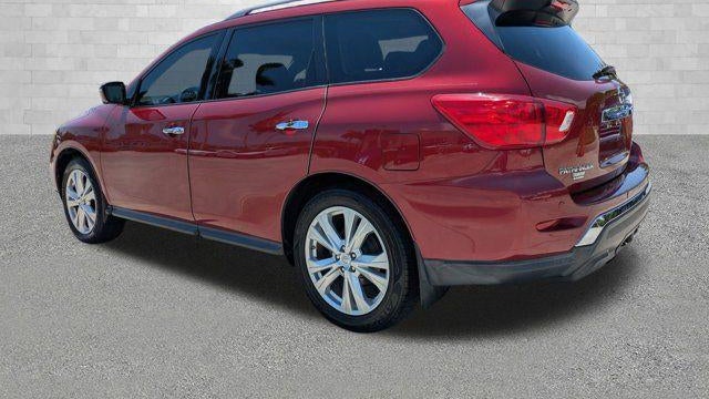 2019 Nissan Pathfinder SL