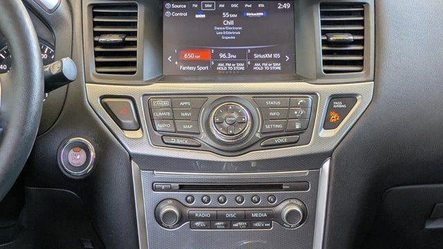 2019 Nissan Pathfinder SL