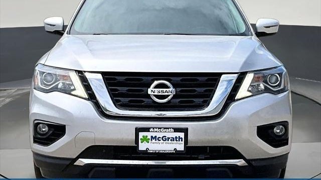 2019 Nissan Pathfinder SV