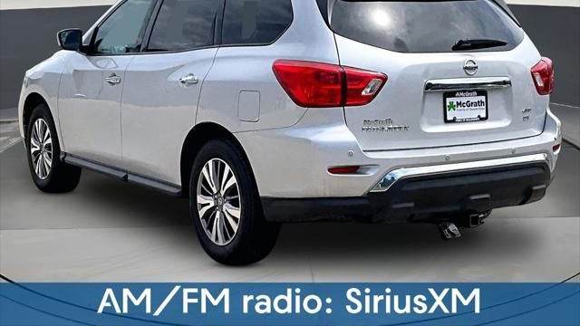 2019 Nissan Pathfinder SV