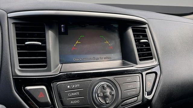 2019 Nissan Pathfinder SV