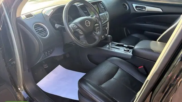2017 Nissan Pathfinder S