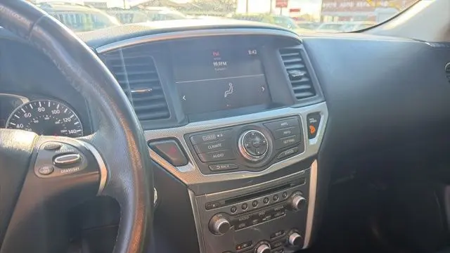2017 Nissan Pathfinder S