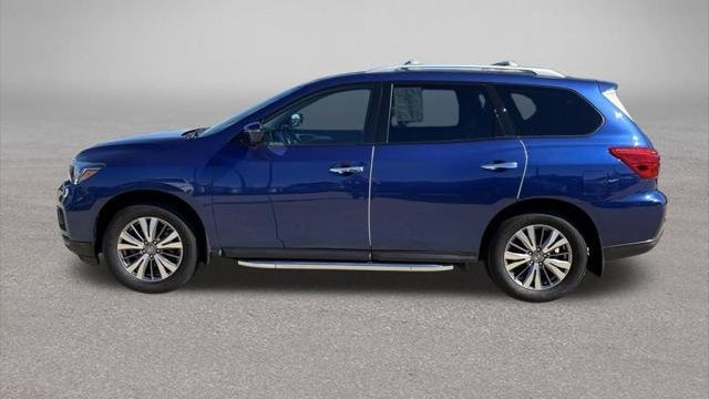 2018 Nissan Pathfinder S