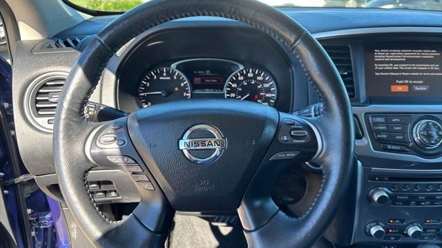 2018 Nissan Pathfinder S