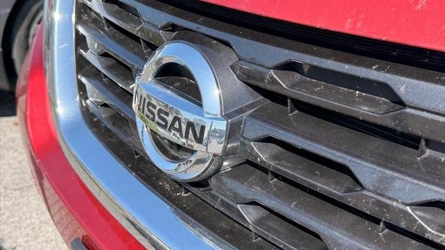 2017 Nissan Pathfinder SL