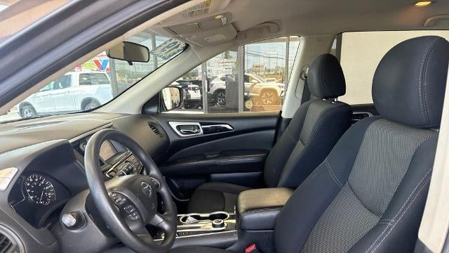 2019 Nissan Pathfinder S