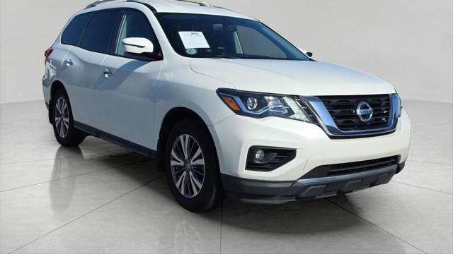 2019 Nissan Pathfinder SV