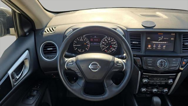 2019 Nissan Pathfinder SV