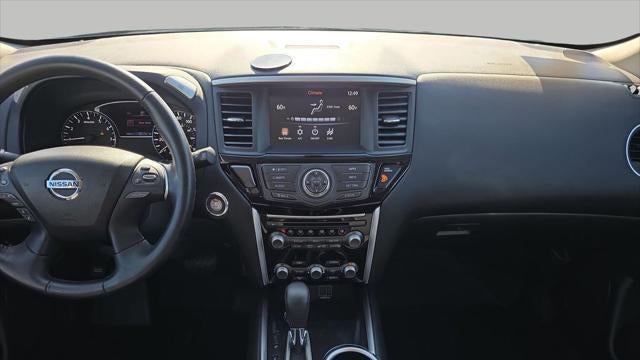 2019 Nissan Pathfinder SV