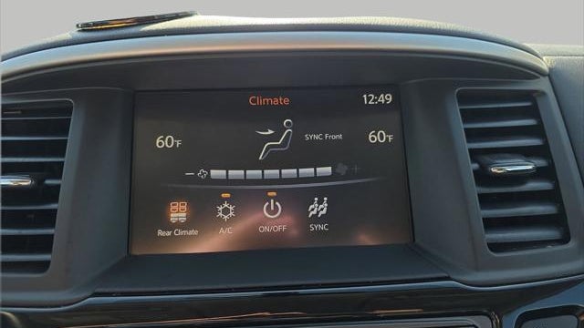 2019 Nissan Pathfinder SV