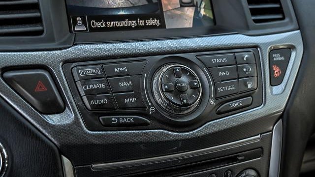 2018 Nissan Pathfinder S