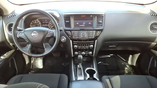2019 Nissan Pathfinder S