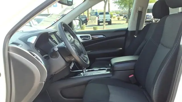 2019 Nissan Pathfinder S