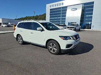 2019 Nissan Pathfinder S 4DR SUV