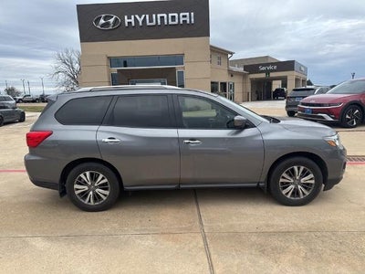 2019 Nissan Pathfinder S 4DR SUV