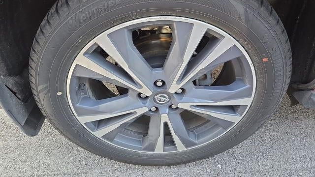 2019 Nissan Pathfinder Platinum