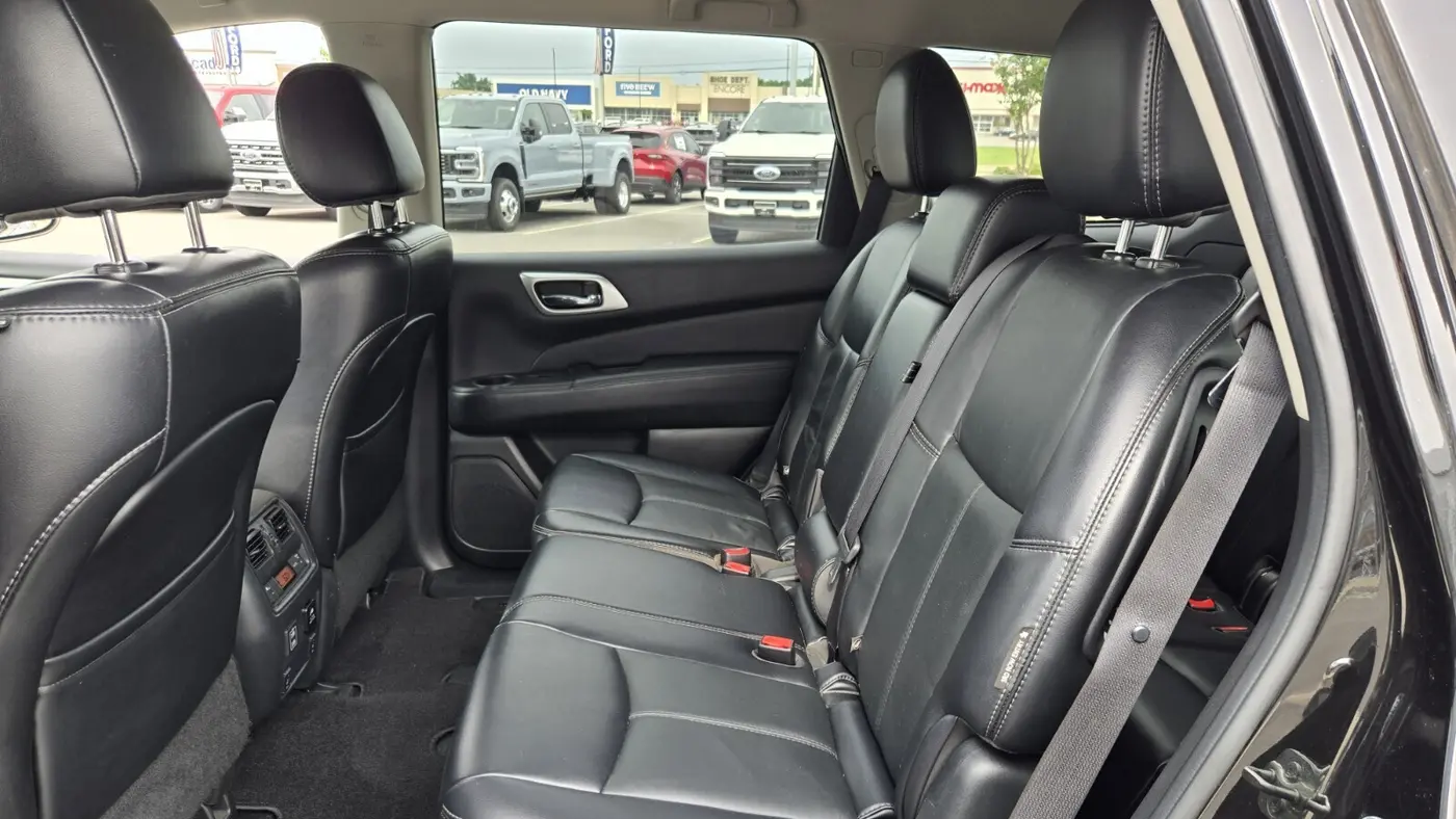 2018 Nissan Pathfinder S