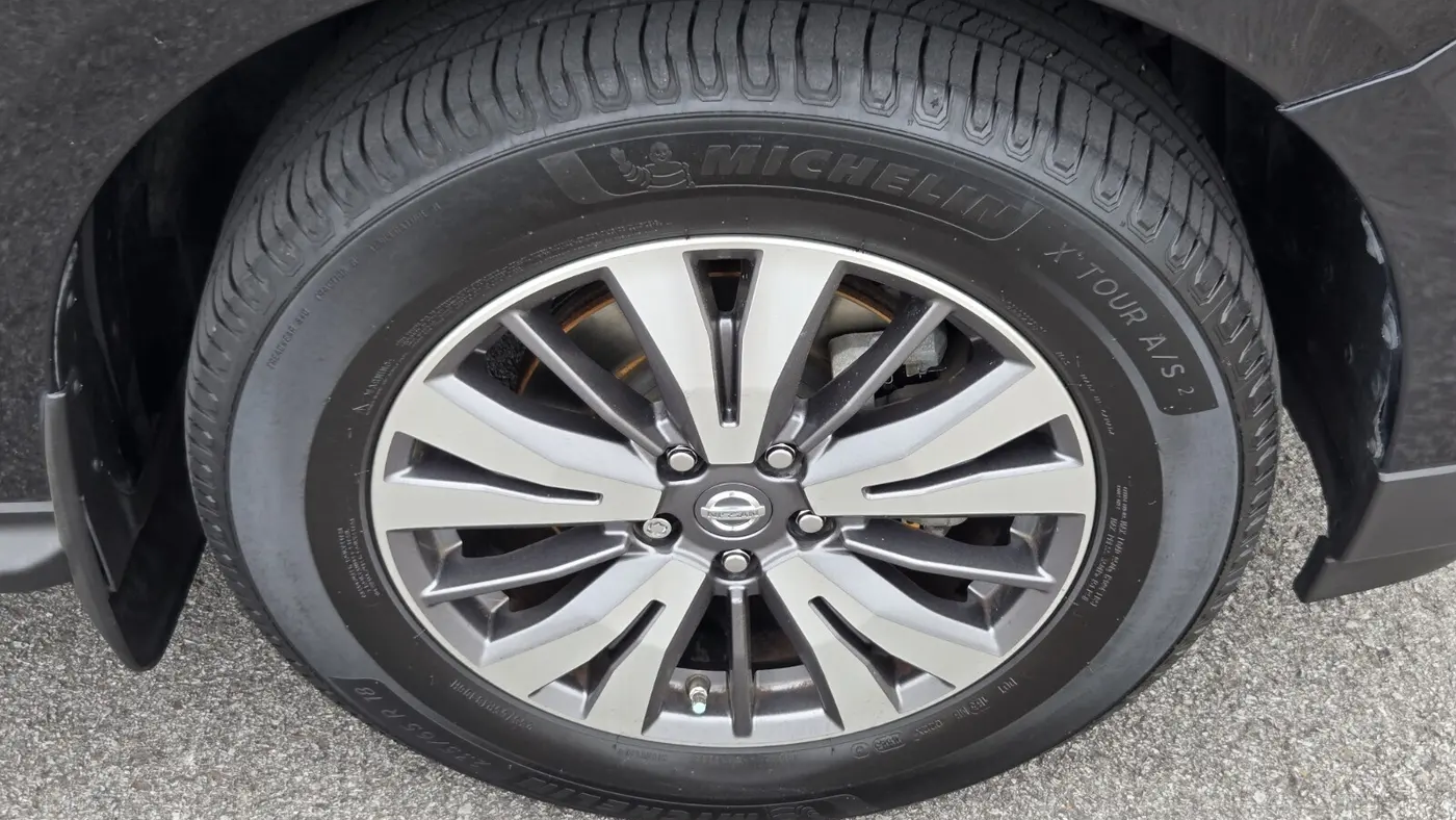 2018 Nissan Pathfinder S