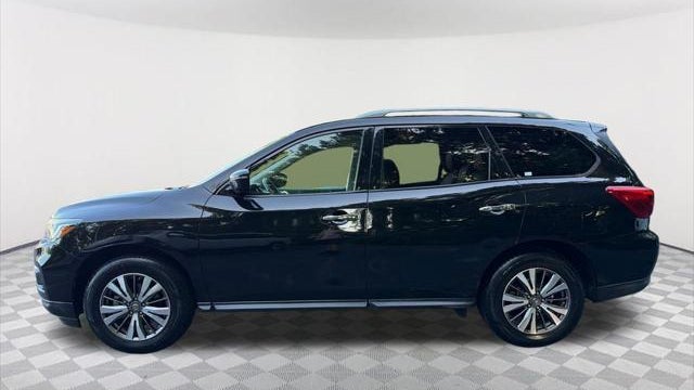 2019 Nissan Pathfinder SV