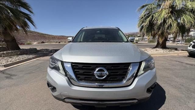 2019 Nissan Pathfinder SL