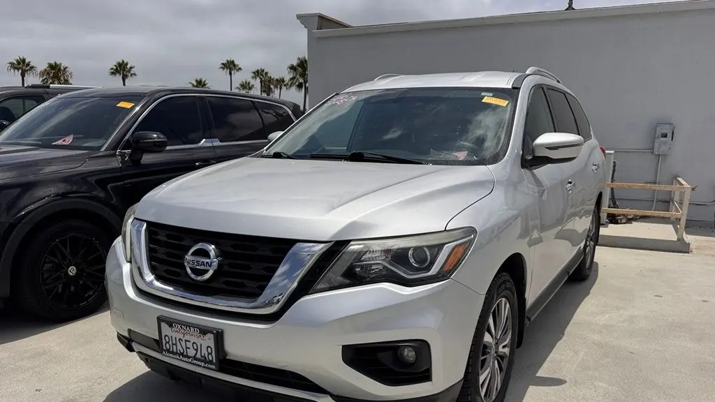 2018 Nissan Pathfinder S