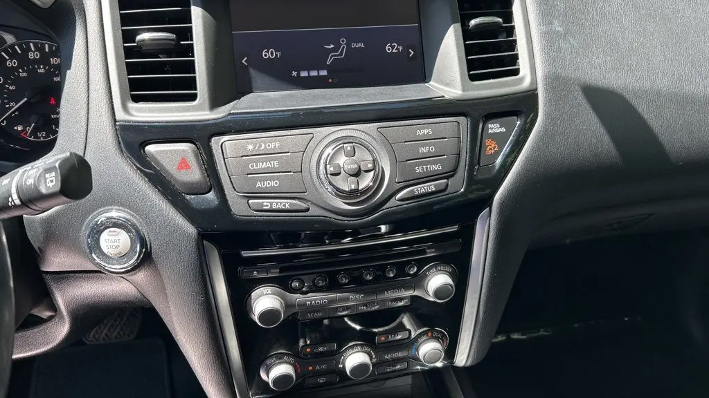 2017 Nissan Pathfinder S