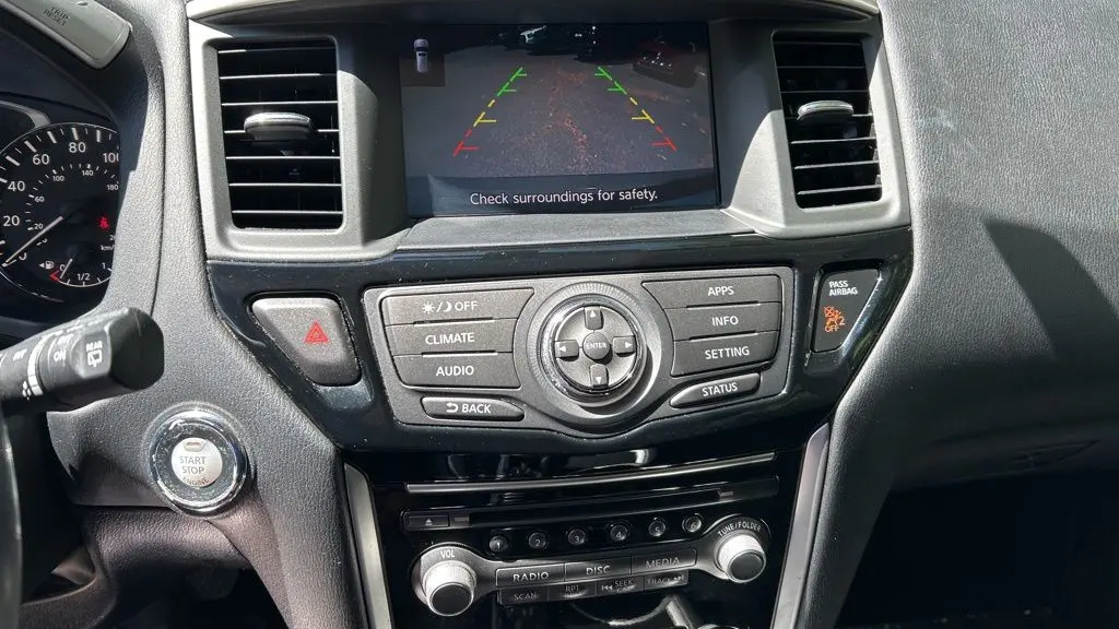 2017 Nissan Pathfinder S