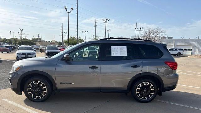 2019 Nissan Pathfinder SL