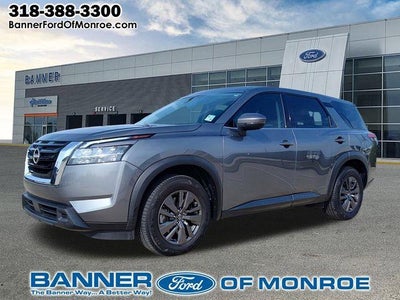 Photo of a 2022 Nissan Pathfinder S 4DR SUV for sale