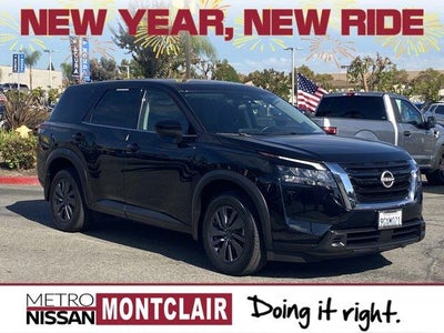 Photo of a 2023 Nissan Pathfinder S 4DR SUV for sale