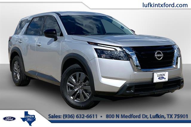 2024 Nissan Pathfinder - $26,250