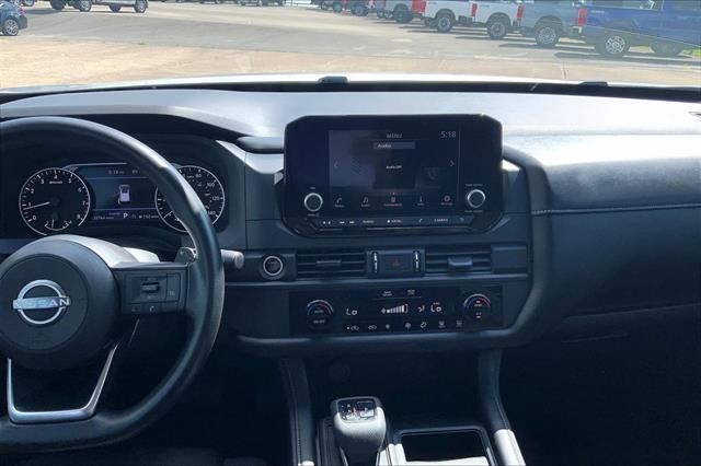 2024 Nissan Pathfinder - $26,250