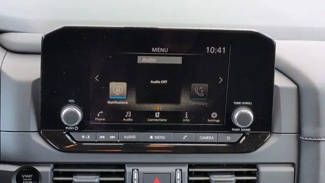 2025 Nissan Pathfinder S