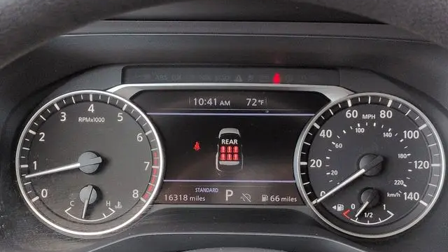 2025 Nissan Pathfinder S