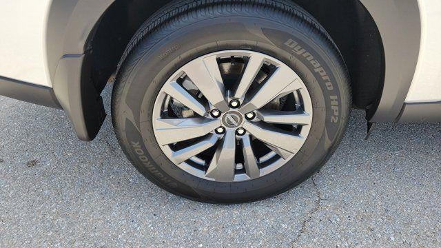 2025 Nissan Pathfinder S