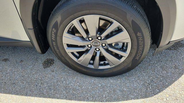 2025 Nissan Pathfinder S