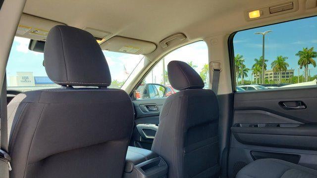 2025 Nissan Pathfinder S