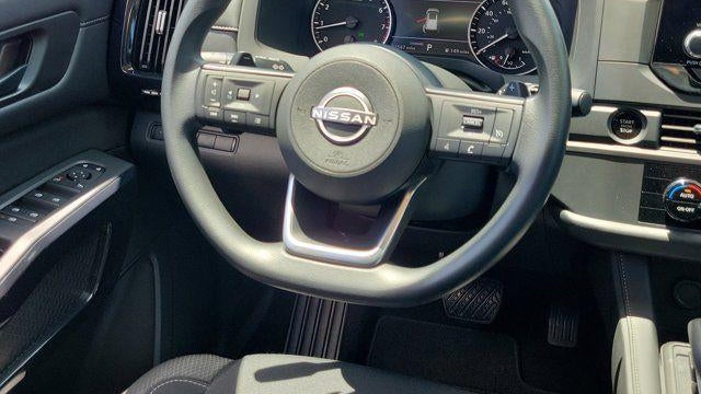 2025 Nissan Pathfinder S